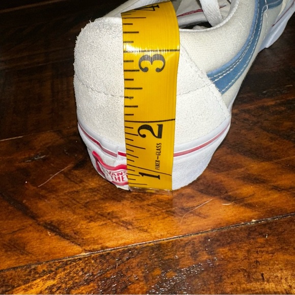 NWOB Vans Sk8-Low White and Blue Women's Sneakers Woman’s Sz 8 - Picture 9 of 10